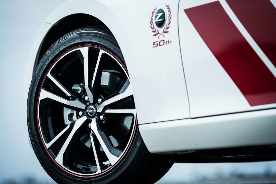 Колеса Nissan Fairlady Z 50th Anniversary 2019 года  (фото 11 из 21)